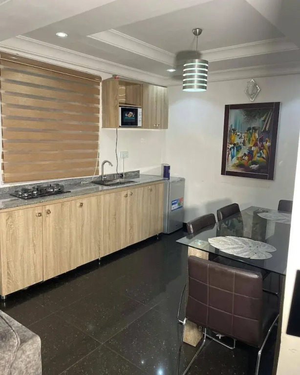 House 17 Apartment and Services Ltd