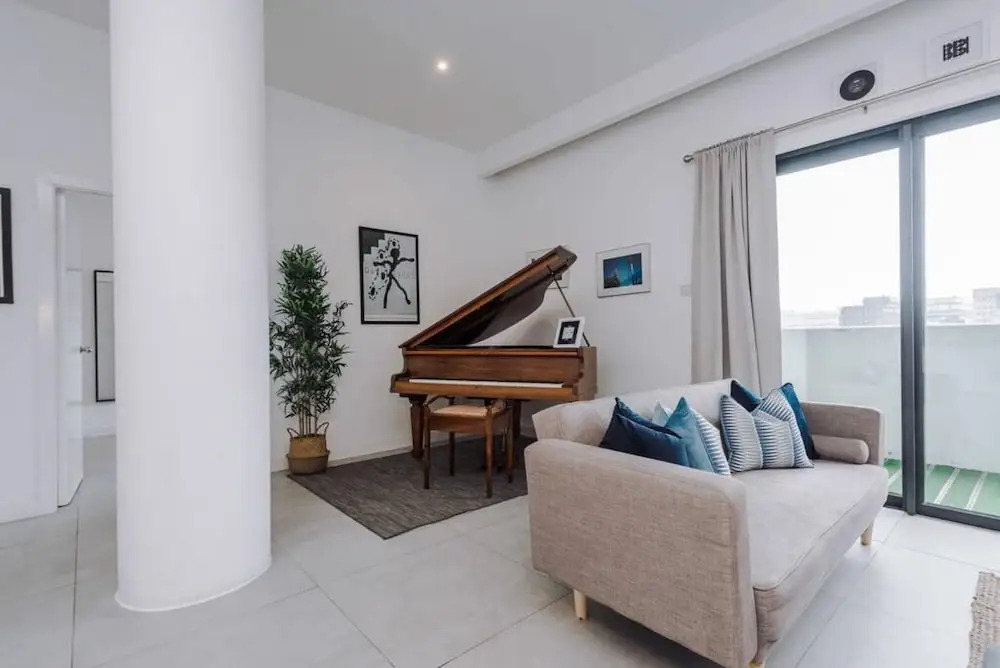 Host Apartments The Musician s Apartment With Gr