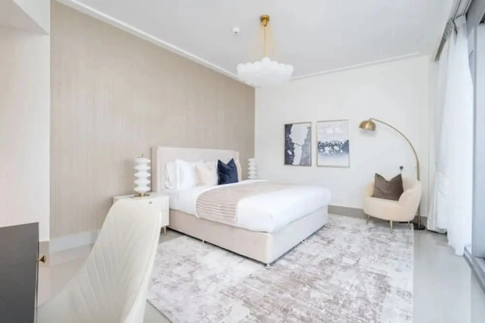 Vogue| Opera Grand near Dubai Mall | Burj Khalifa