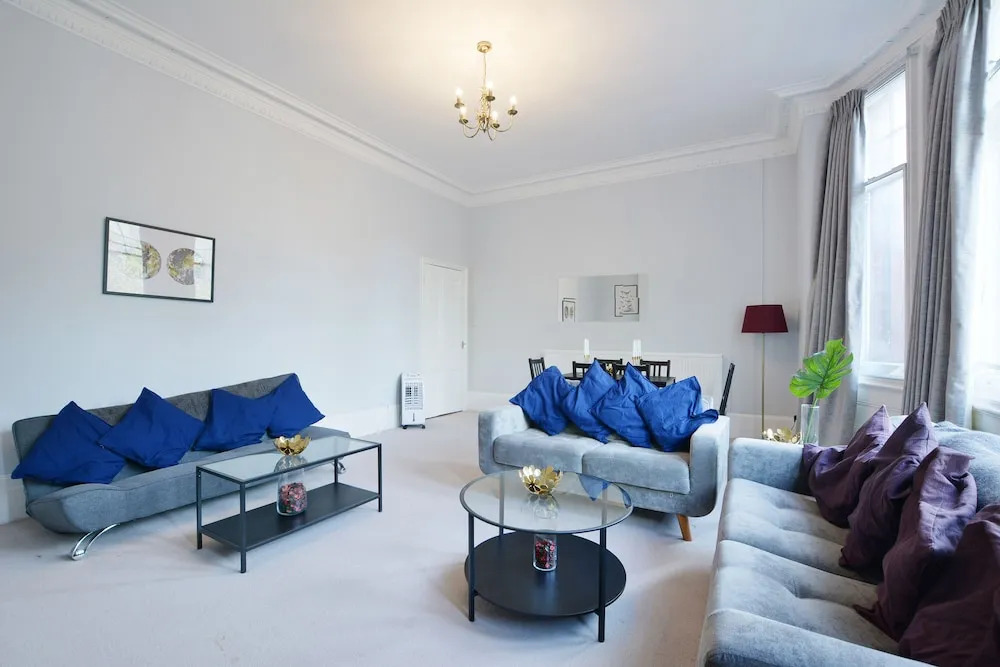 Knightsbridge Rooms