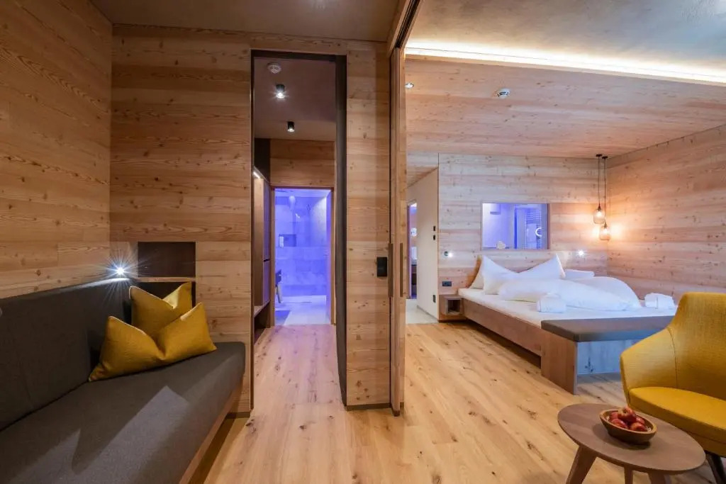 Tratterhof Mountain Sky Hotel