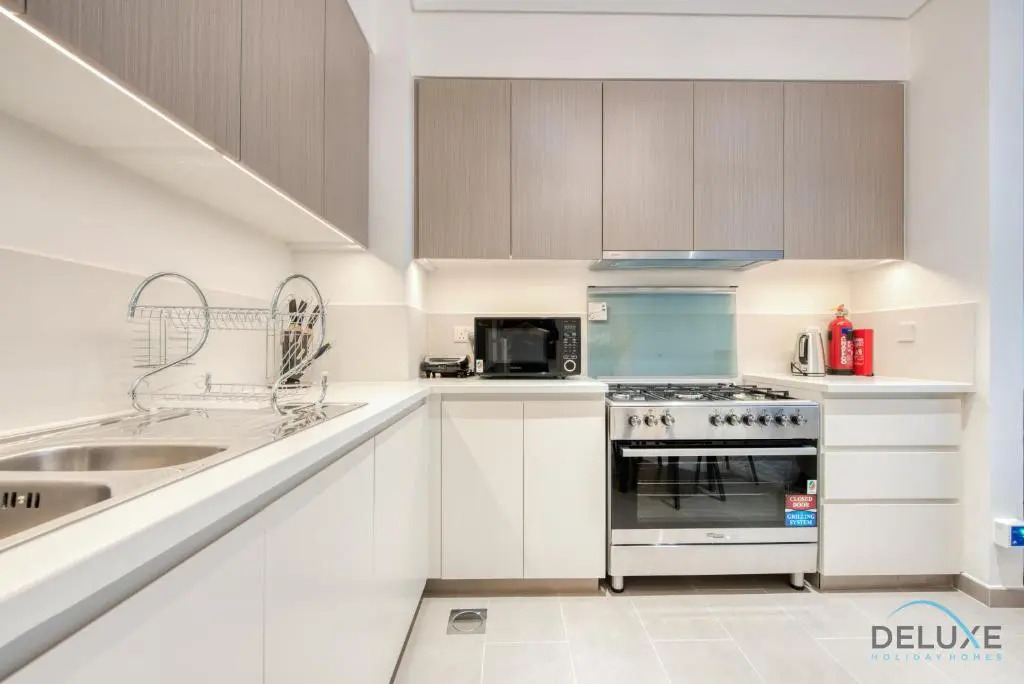 Welcoming 2-bedroom Apartment at Park Heights, Dubai Hills by Deluxe Holiday Homes