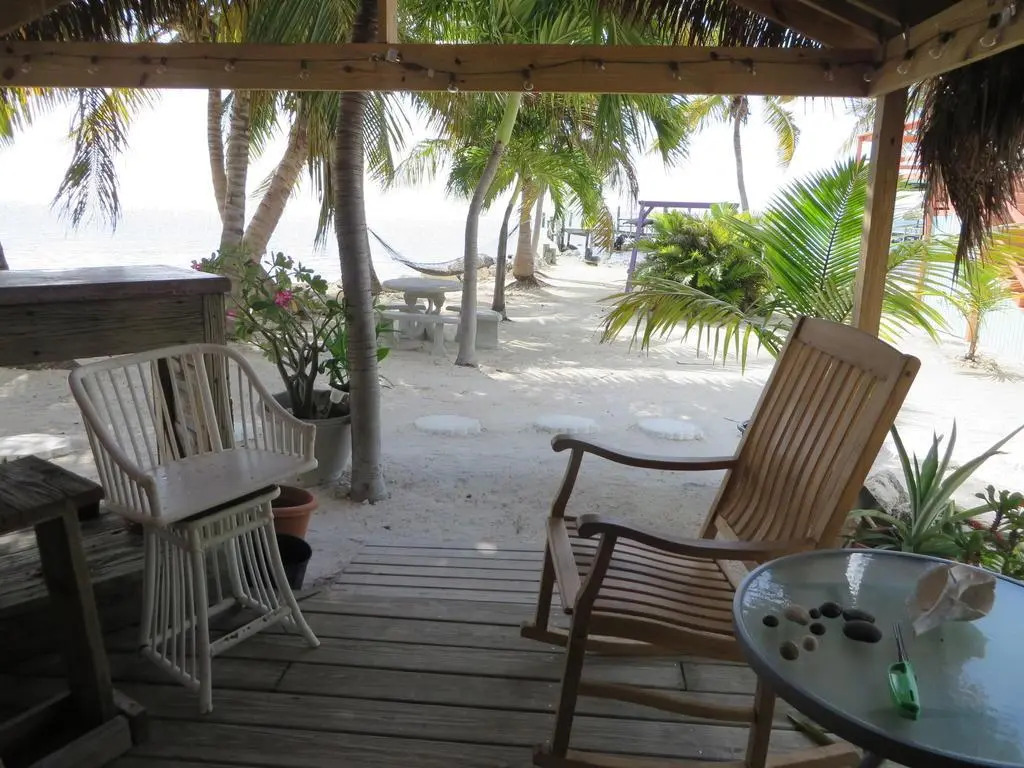 White Sands Inn
