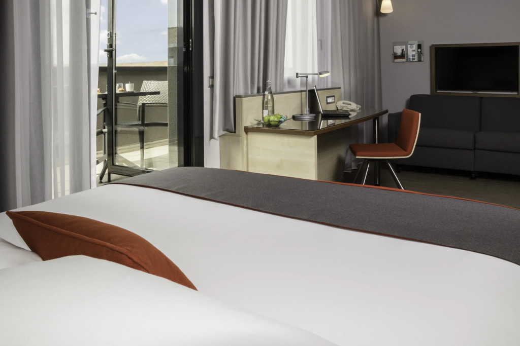 Holiday Inn Express Toulouse Airport by IHG
