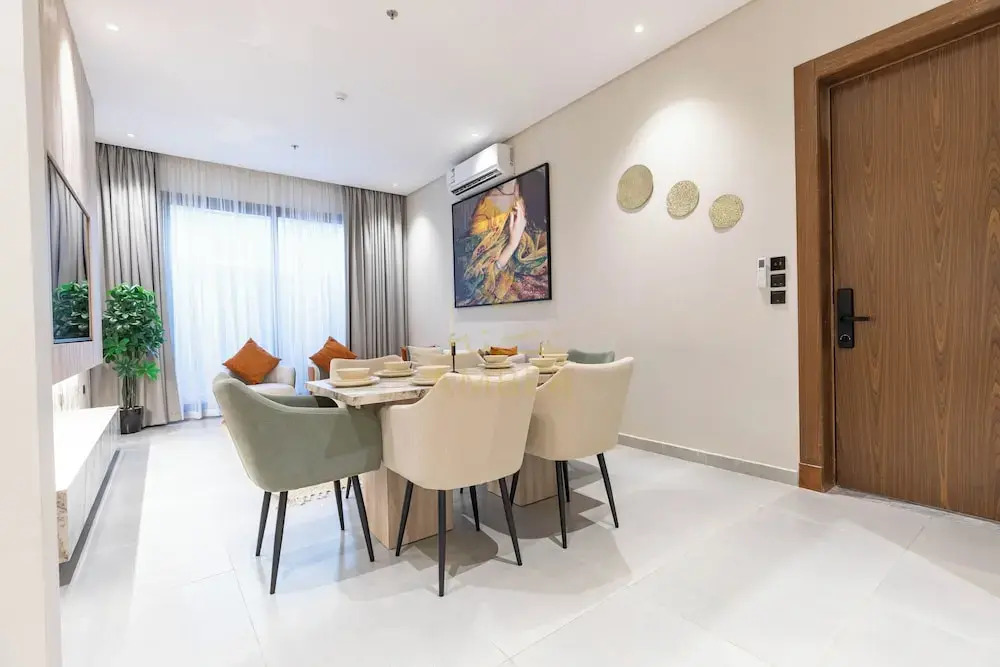 Amber Hospitality - Al Rawdha