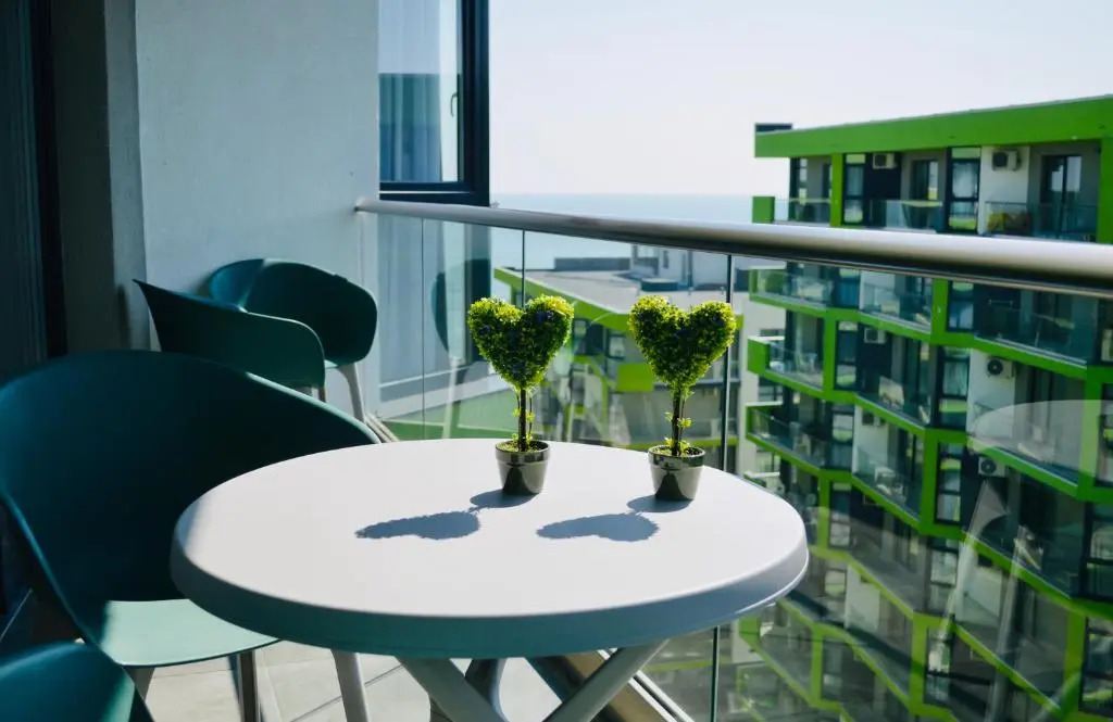 Sensation Apartment By Alezzi