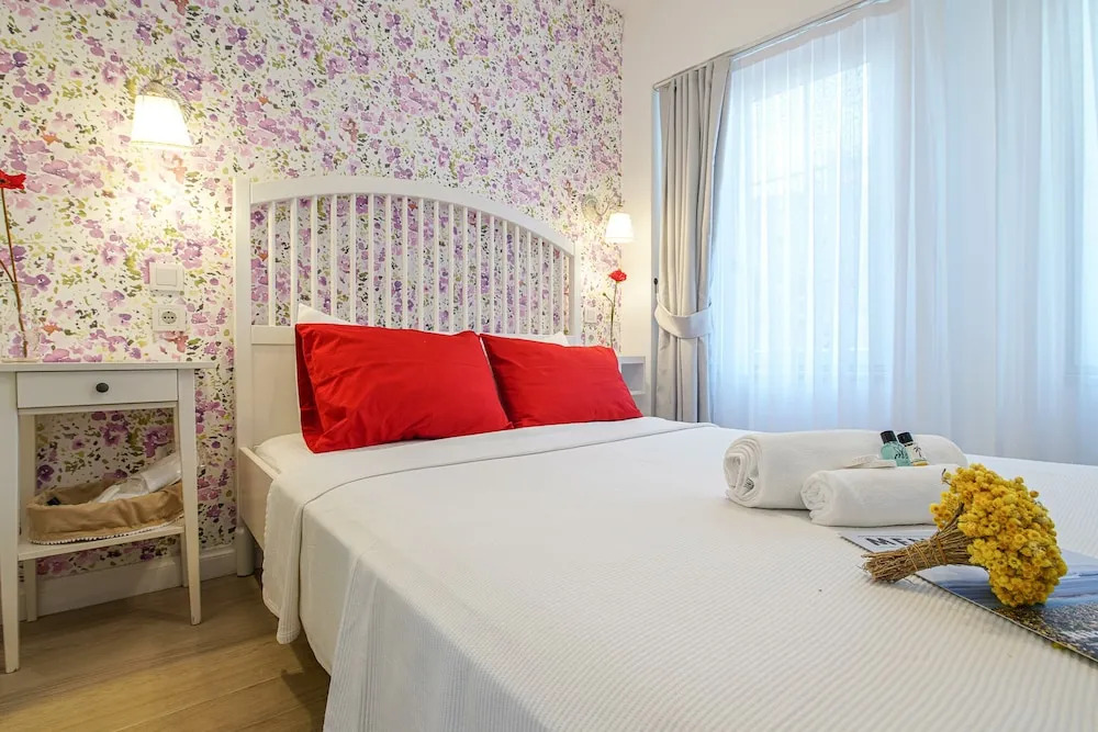 Gelincik Otel