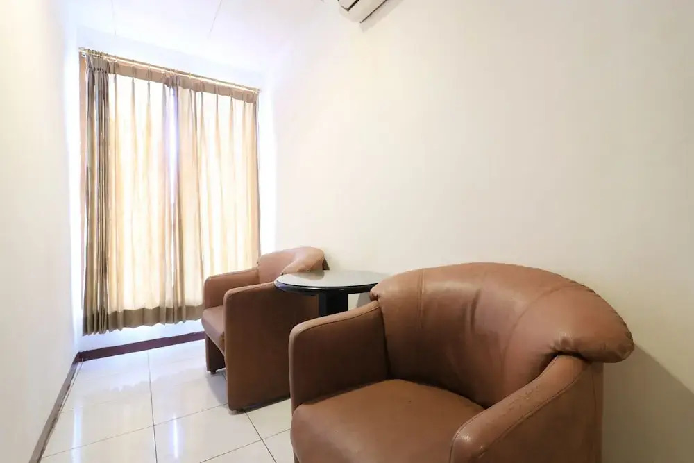 Mroom Prapancha