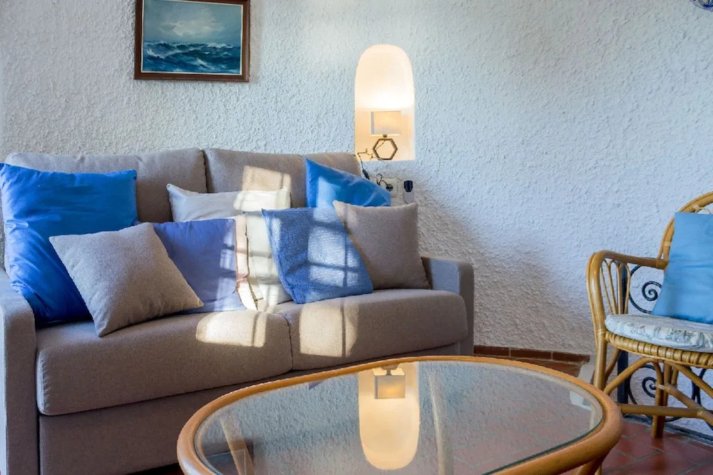 Casa Negret with panoramic Sunset views
