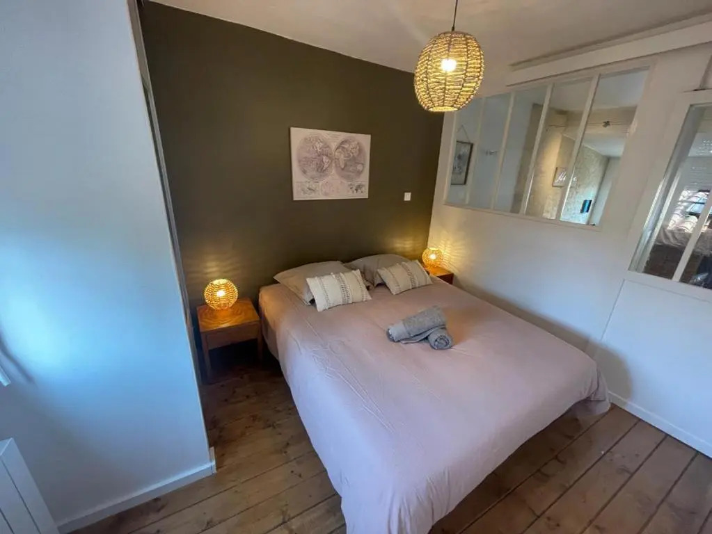 Lescale Niortaise - Centre-ville - 10mn Gare - WIFI - Netflix