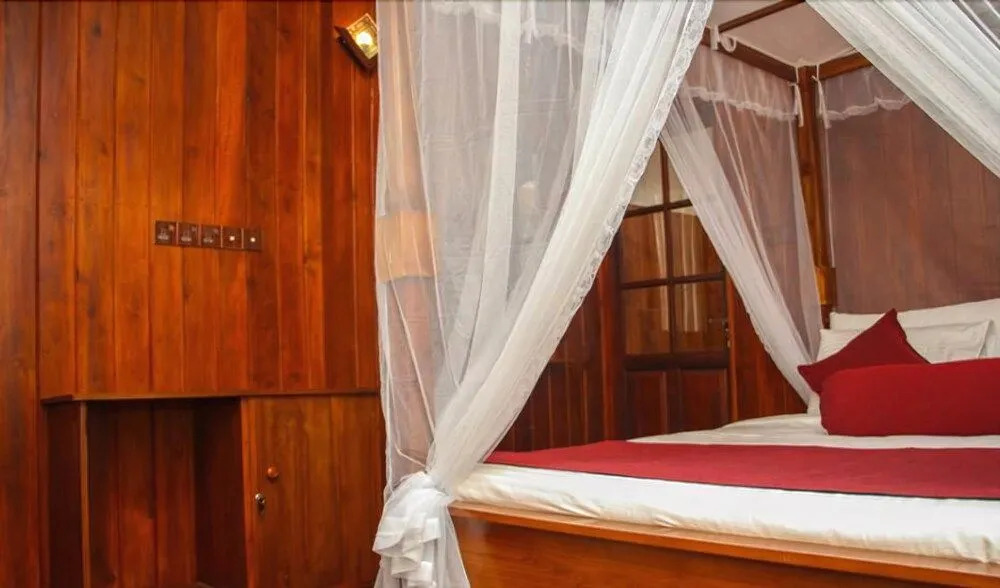 Hotel Levon Ella