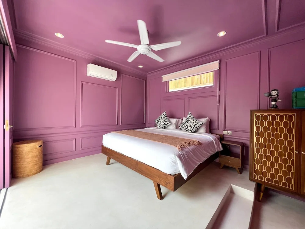 No Rush Villas