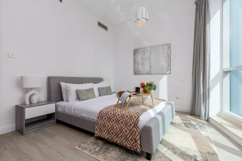 Maison Privee - Modern Urban Retreat in the Heart of Dubai Marina