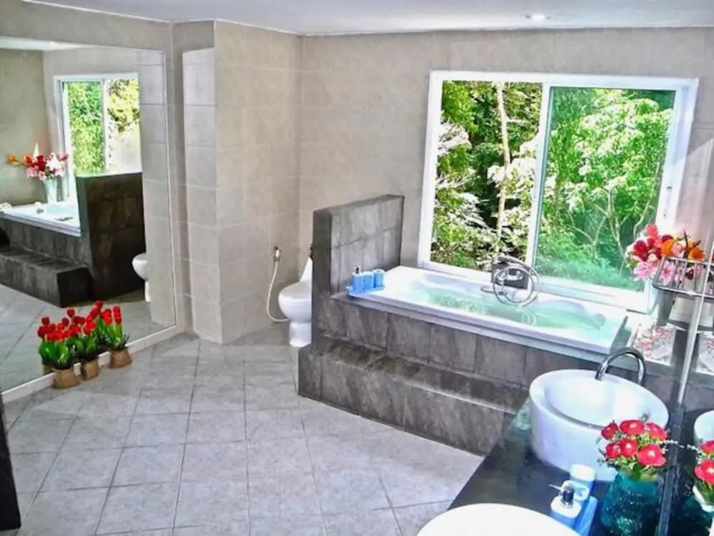 Eden: Amazing 2 Bedrooms Apartment