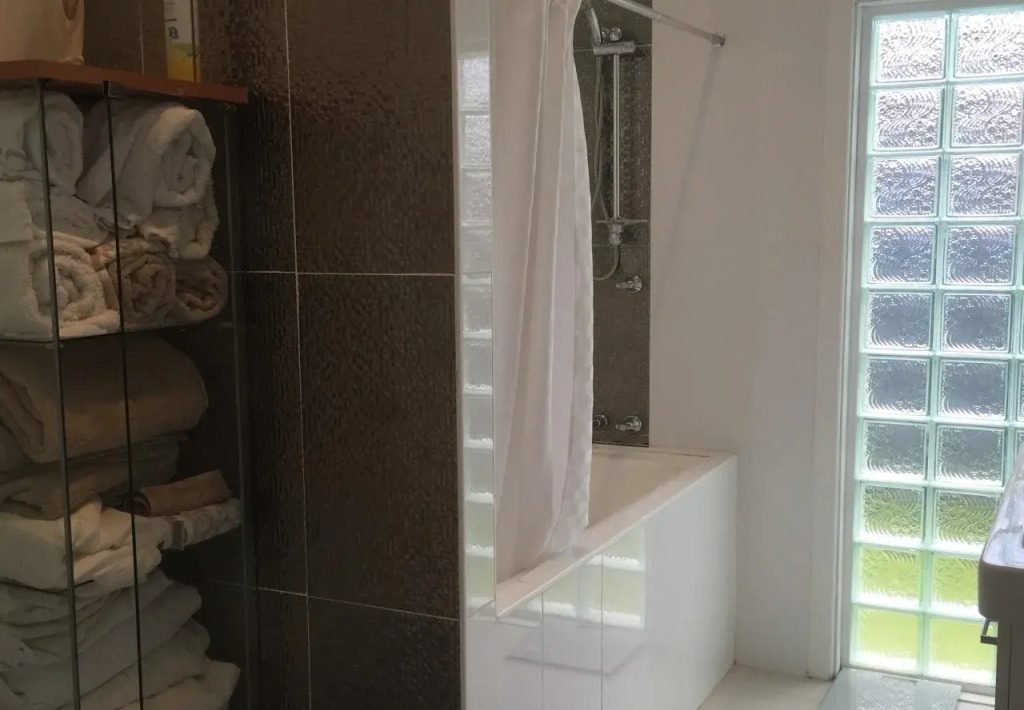 Sydney Executive Garden Apartments
