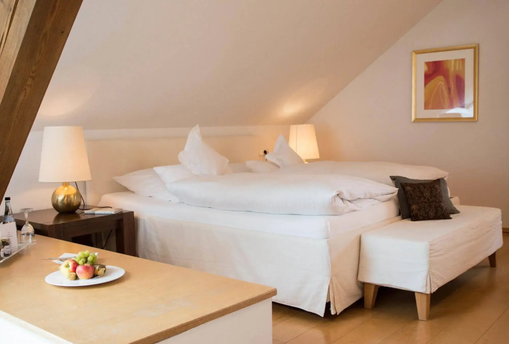 Hotel Restaurant Vinothek LAMM