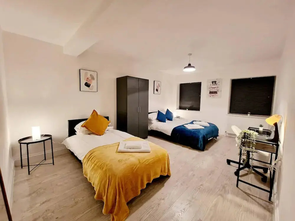 Modern Apartment in Uxbridge