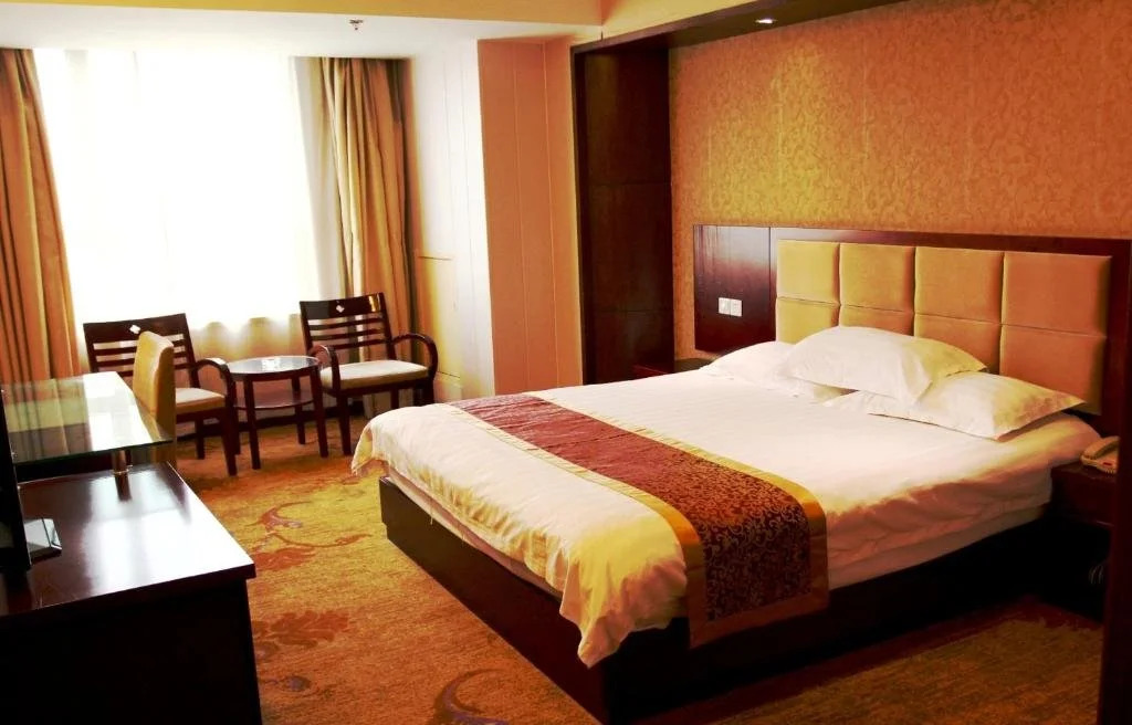 Wanyue Holiday Hotel