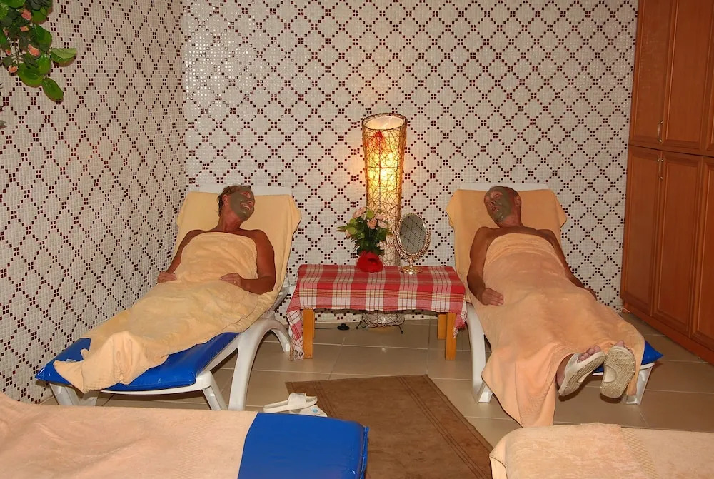 Doris Aytur Hotel