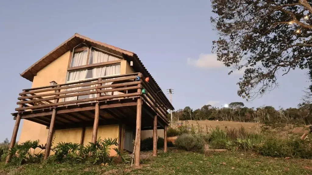 Chalé Vilarejo - Vila Monte Cunha