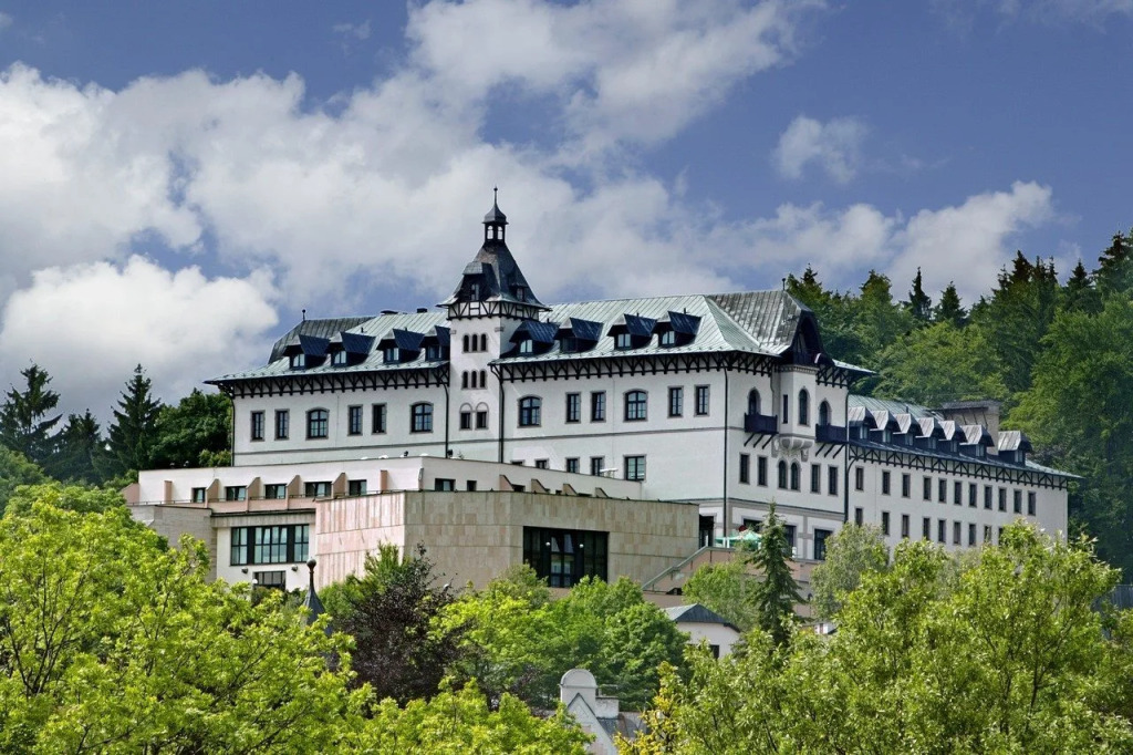 Chateau Monty Spa Resort