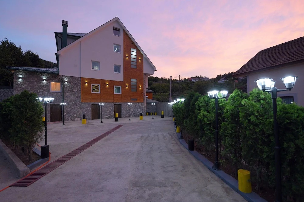 Dream House Hotel & Spa