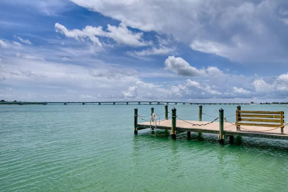 Mariner Point 732