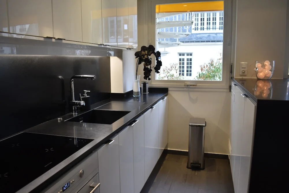 Studio Apartment Near Trocadéro & Champs Elysées