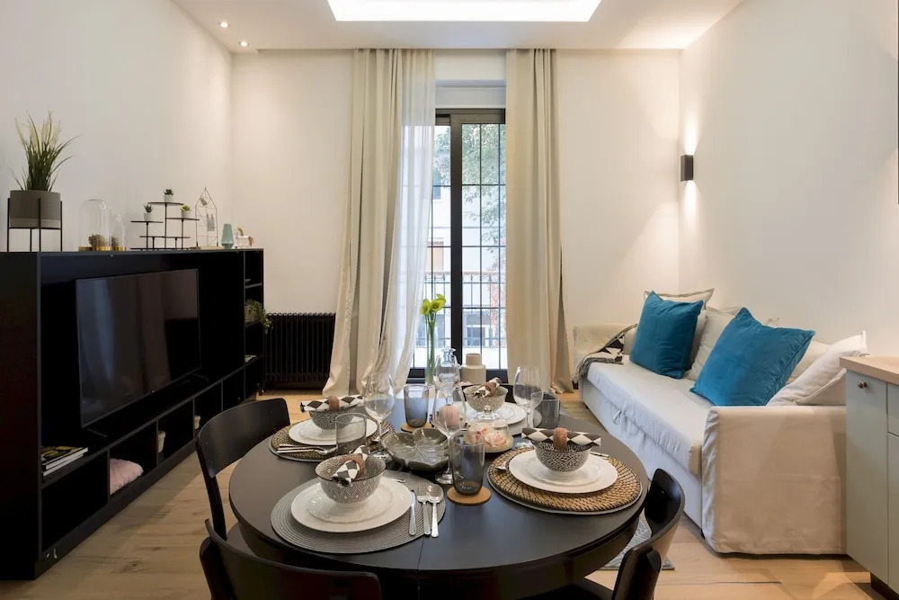 Design Apartment in the City Center