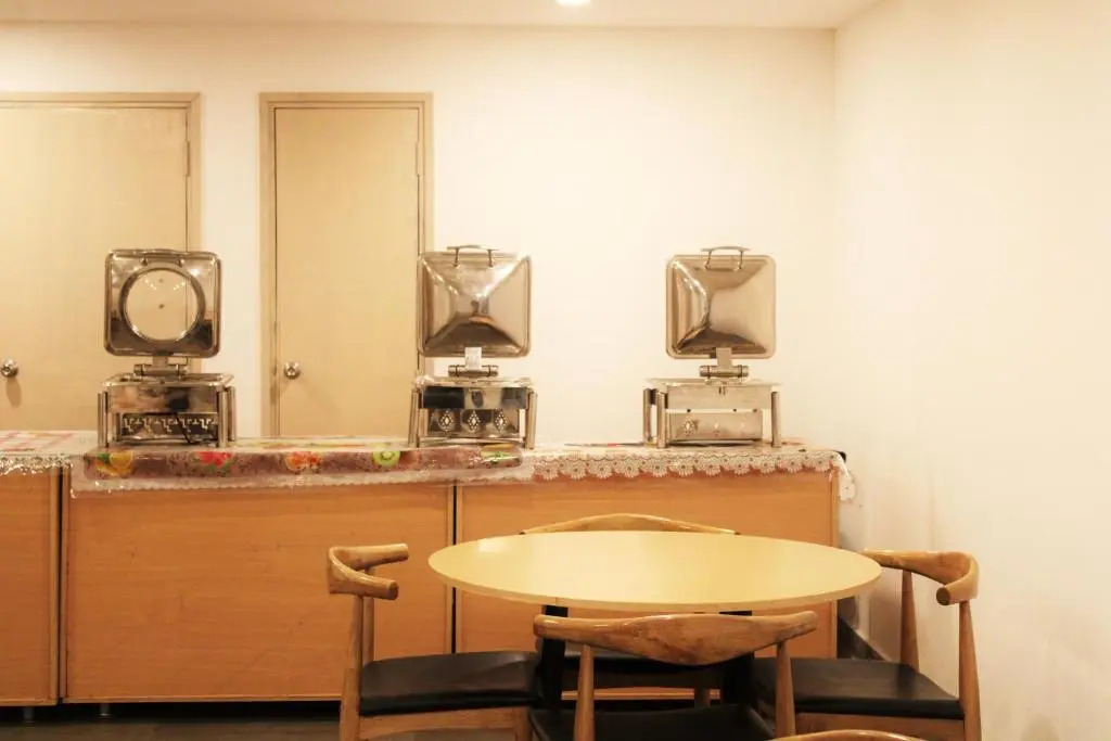 Hotel The Golden Sands, Located on Calangute Main Road