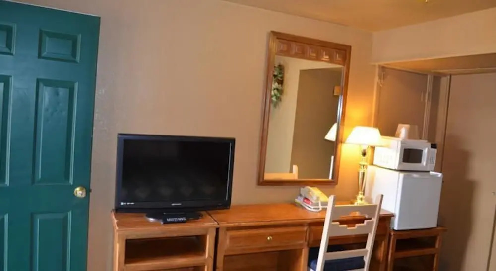 Classic Inn Motel