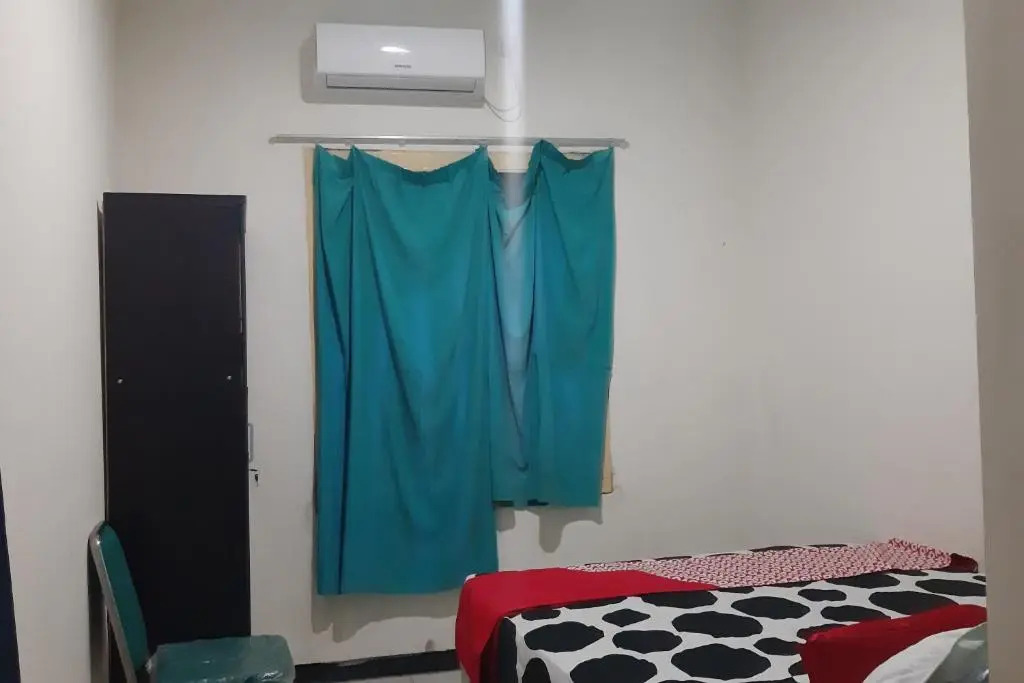 OYO 3449 Putri Garuda Syariah