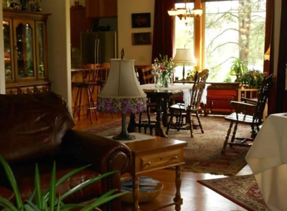 River House Bed and Breakfast