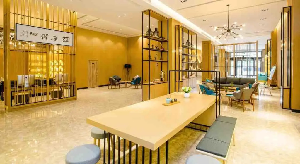 Atour Hotel Hefei Binhu Weizhou Avenue