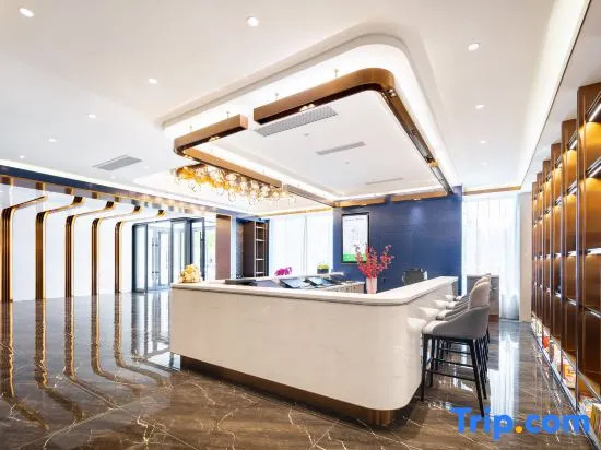Yitel Collection Hotel (Zhuanghe Municipal Government Xiangyang Road)
