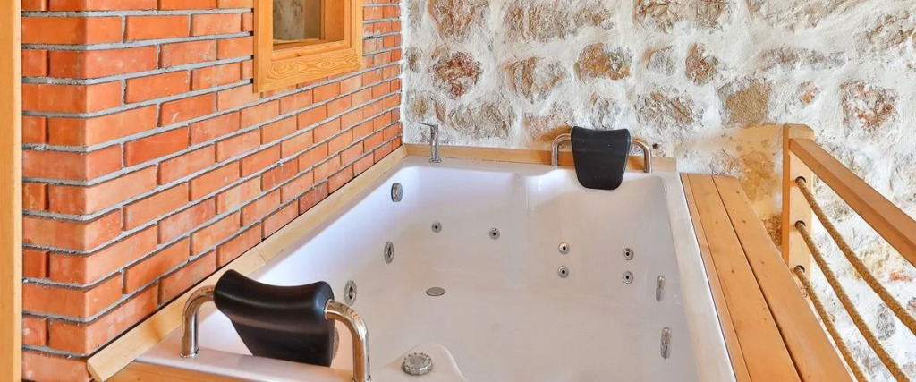 Villa Tas Ev