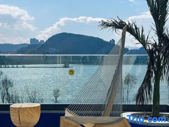 Dali Fanxi Manhai Holiday Guesthouse