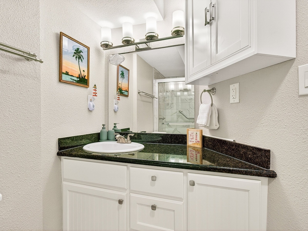 Lighthouse Landing At Kontiki Kc111 1 Bedroom Condo