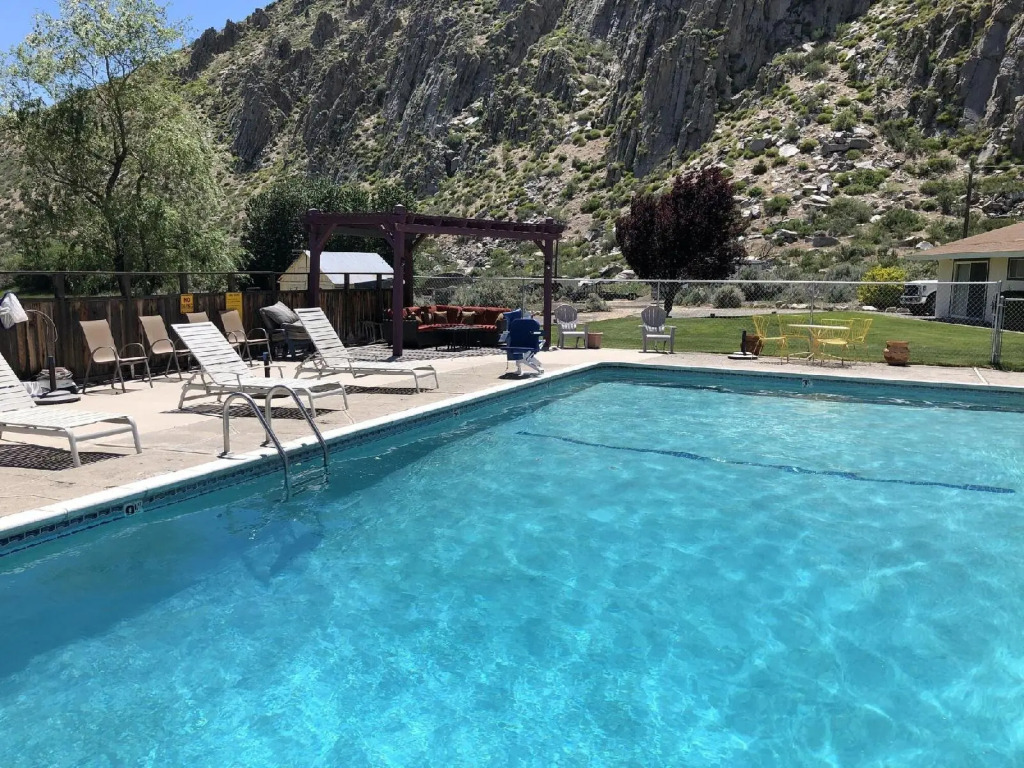 Meadowcliff Lodge Coleville