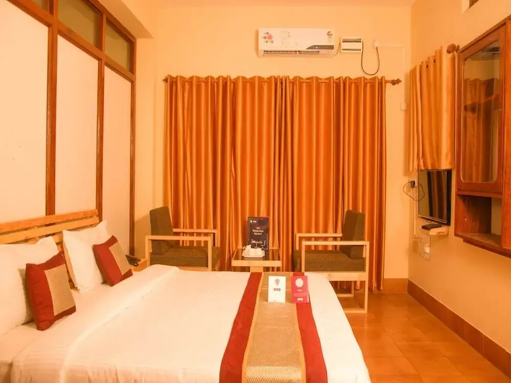 OYO 8485 near RK Beach