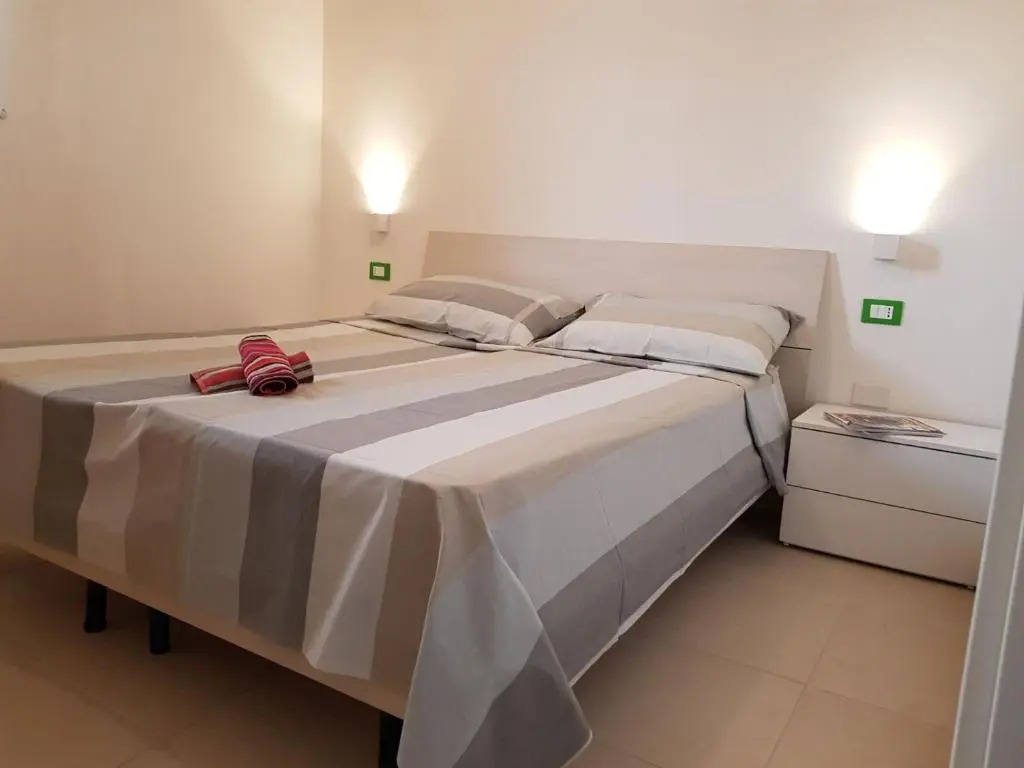 Charming Apartment In Central Location With Air Conditioning, Pets