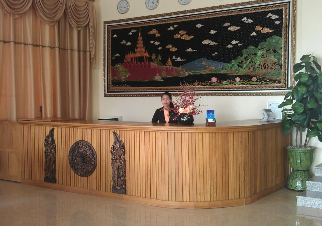 San Chain Hotel