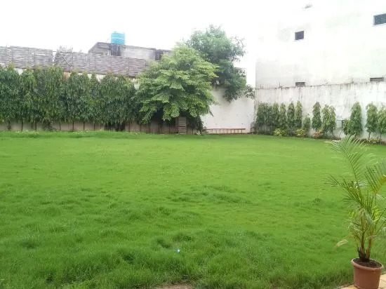 Hotel Shri Vardhan
