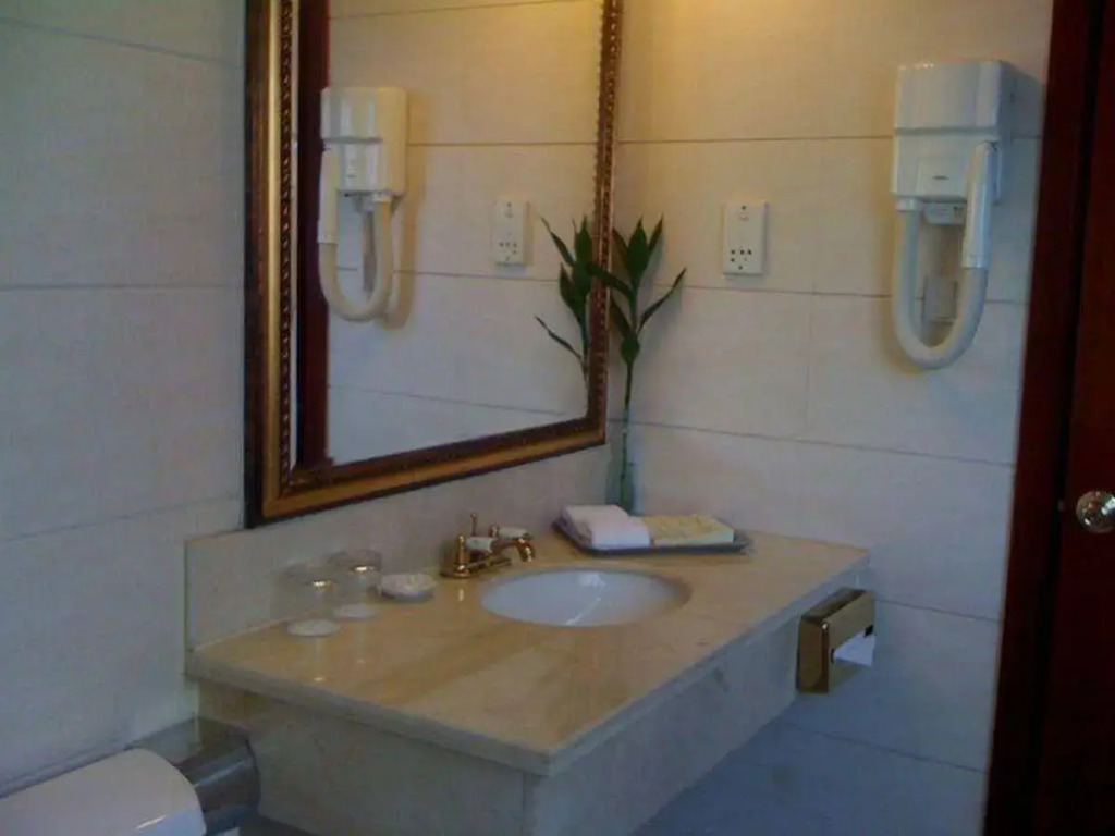 New East Asia Hotel