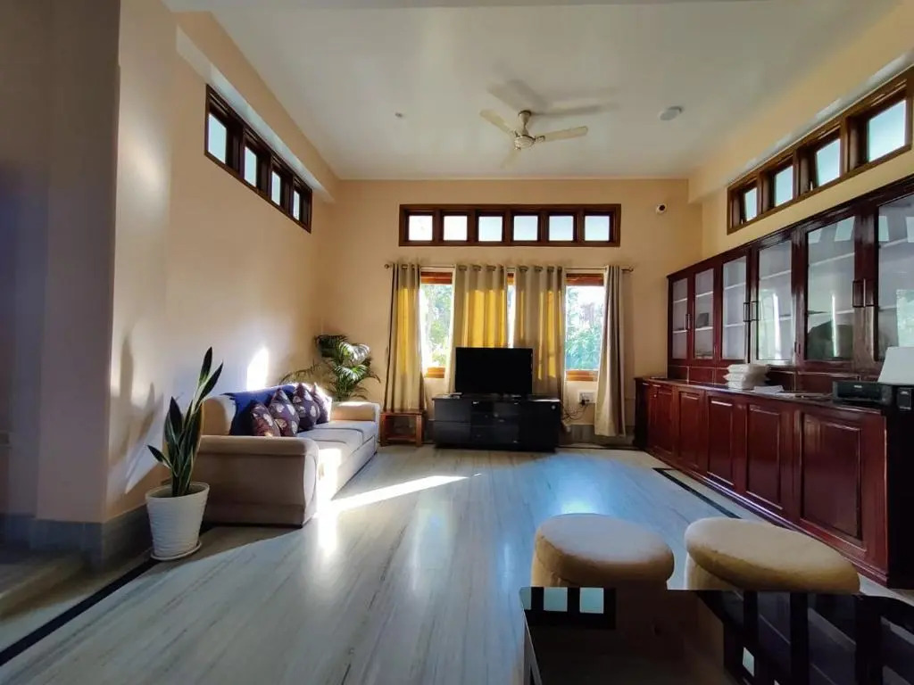 JOYS BNB