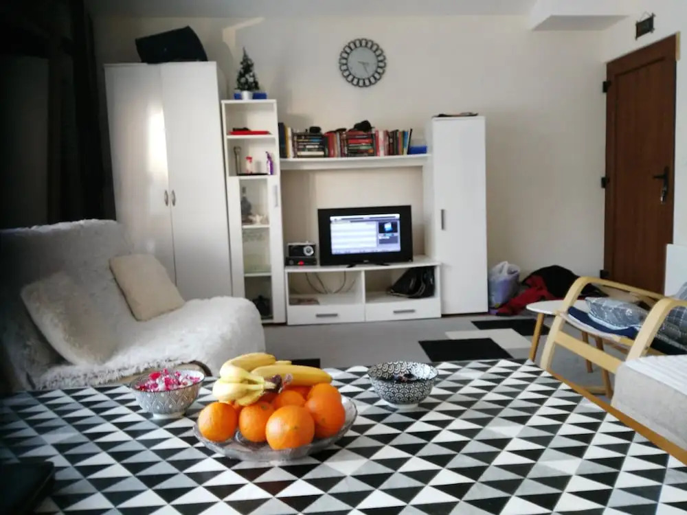 Apartment Mirza