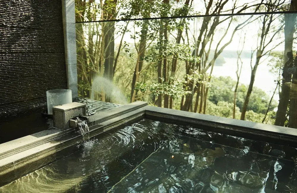 THE HIRAMATSU HOTELS & RESORTS KASHIKOJIMA