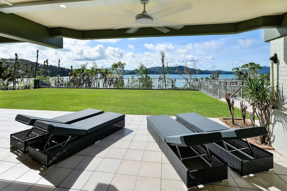 Beach Lodges