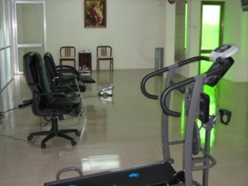 Vinh Khanh Hotel