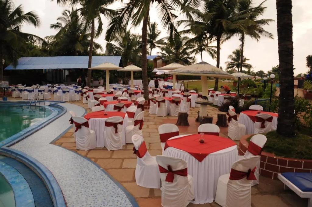 Paradise Village Beach Resort